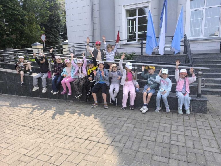 “Неугомонные детки” – Страница Творчества